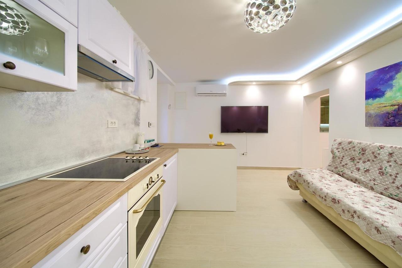 Apartmán Casa Aurelia - Mali Tone Krk Town Exteriér fotografie